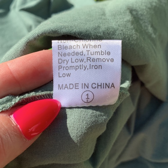 NWOT Have A Good Day Soft Comfy Positive Graphic Tee Size Small with Flowers - Picture 9 of 9